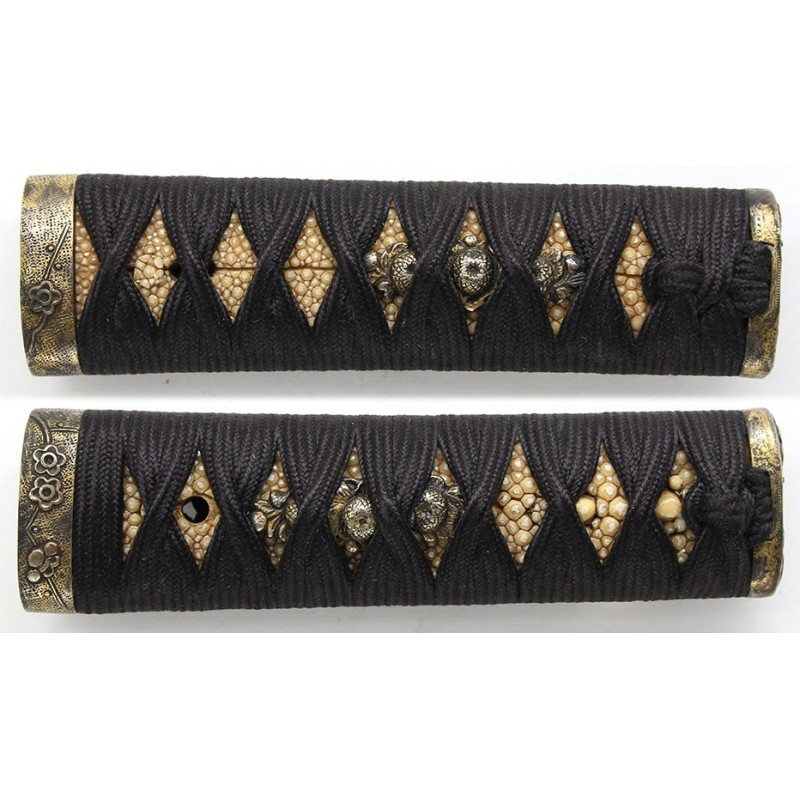 Shinshinto Jyumyo Wakizashi + NBTHK Shinshinto Jyumyo Wakizashi + NBTHK