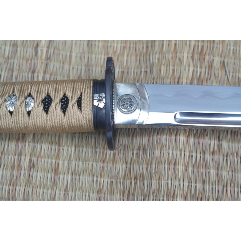 Roiyaru Sanmai Katana Roiyaru Sanmai Katana