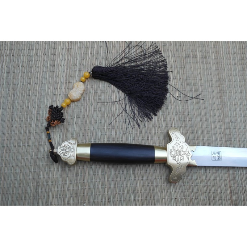 Lotus Jian Zwart Lotus Jian Zwart