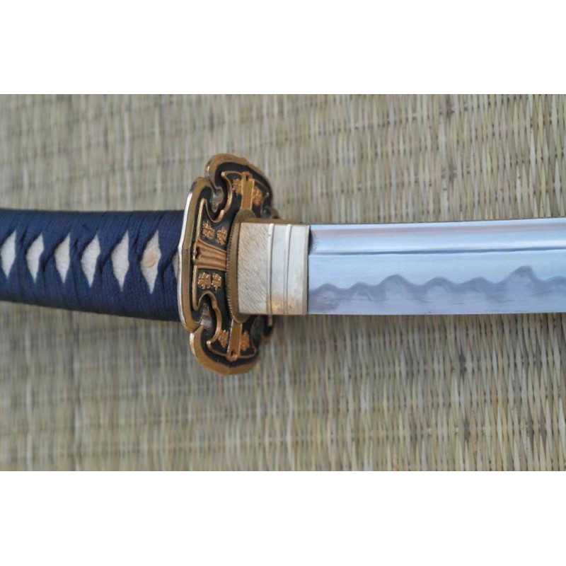 Huanuo Tamahagane Tachi Blue with Bo/Hi