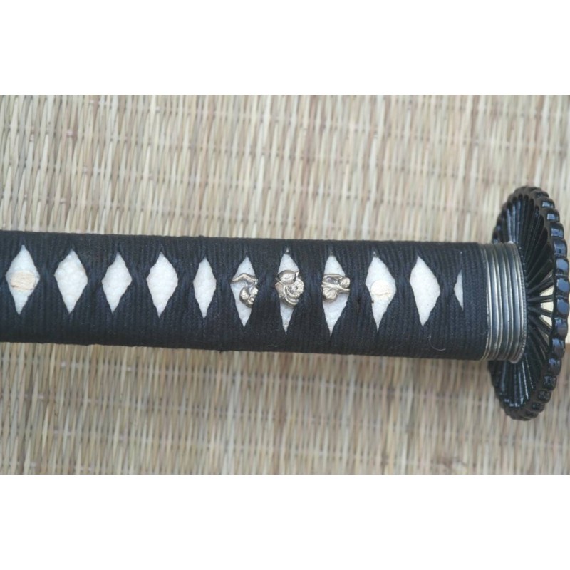 Kobuse Kikuka Katana Kobuse Kikuka Katana