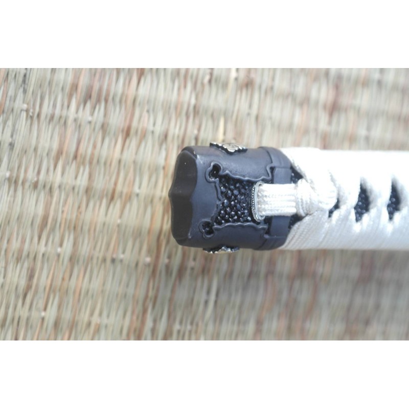 Roiyaru Sanmai Katana – Ltd Ivory Edition Roiyaru Sanmai Katana – Ltd Ivory Edition