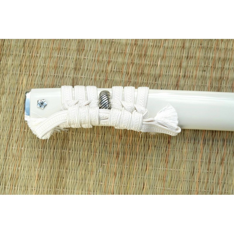 Roiyaru Sanmai Katana – Ltd Ivory Edition Roiyaru Sanmai Katana – Ltd Ivory Edition