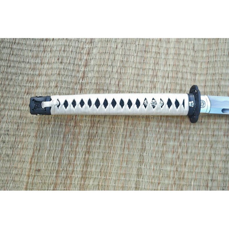 Roiyaru Sanmai Katana – Ltd Ivory Edition Roiyaru Sanmai Katana – Ltd Ivory Edition