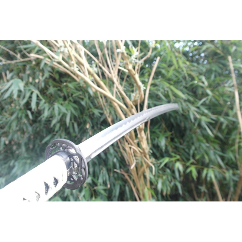 Roiyaru Sanmai Katana – Ltd Ivory Edition Roiyaru Sanmai Katana – Ltd Ivory Edition