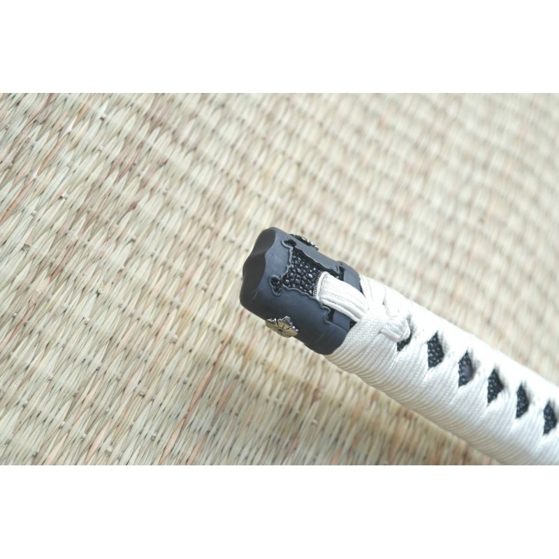 Roiyaru Sanmai Wakizashi – Ltd Ivory Edition Roiyaru Sanmai Wakizashi – Ltd Ivory Edition