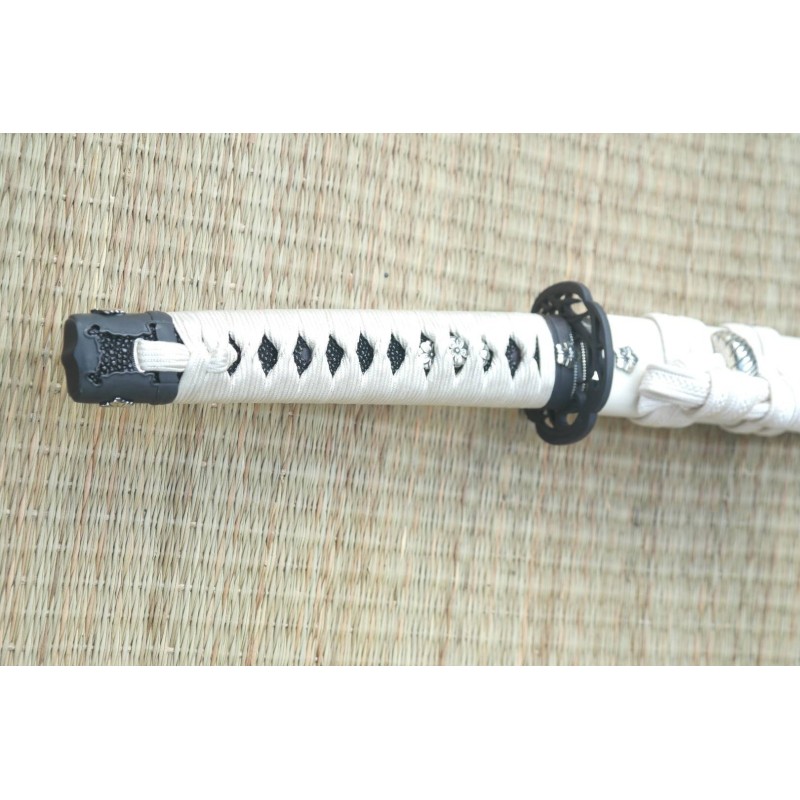 Roiyaru Sanmai Wakizashi – Ltd Ivory Edition Roiyaru Sanmai Wakizashi – Ltd Ivory Edition