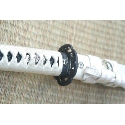 Roiyaru Sanmai Wakizashi – Ltd Ivory Edition Roiyaru Sanmai Wakizashi – Ltd Ivory Edition