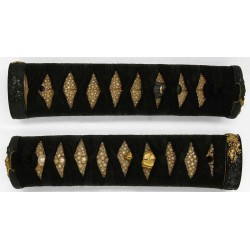 Kashu Ju Fujiwara Ietada Wakizashi + Tokubetsu NBTHK Kashu Ju Fujiwara Ietada Wakizashi + Tokubetsu NBTHK