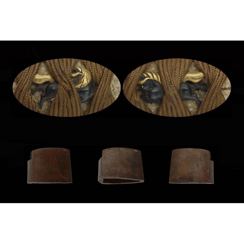 Kikumon Yamashiro Kami Fujiwara Nobutoshi Wakizashi + NBTHK Hozon Kikumon Yamashiro Kami Fujiwara Nobutoshi Wakizashi + NBTHK Hozon