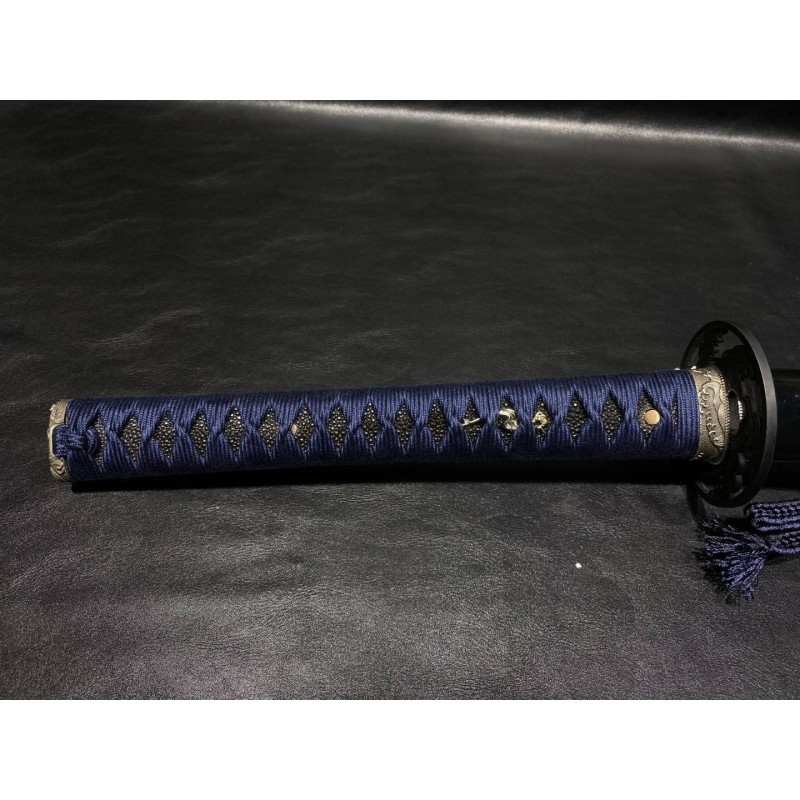 Nami Katana met Bo-Hi Nami Katana met Bo-Hi