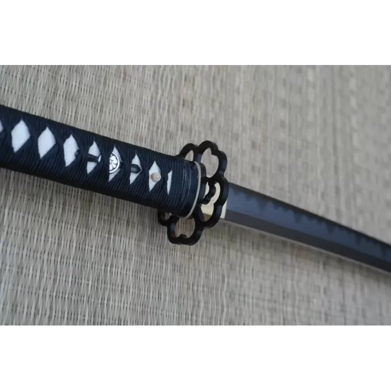 Sakura Damascus Katana – Japanisches Samurai Schwert
