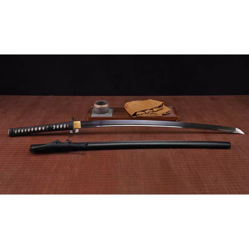 Empire Katana with Bo-Hi – Handcrafted Samurai Katana