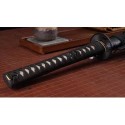 Empire Katana with Bo-Hi – Handcrafted Samurai Katana