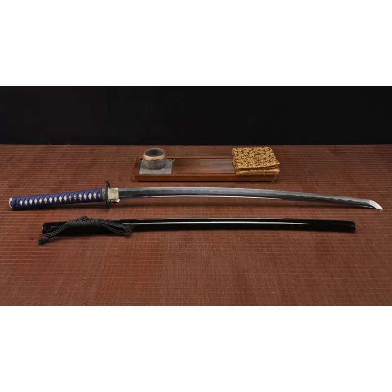 Nami Katana met Bo-Hi
