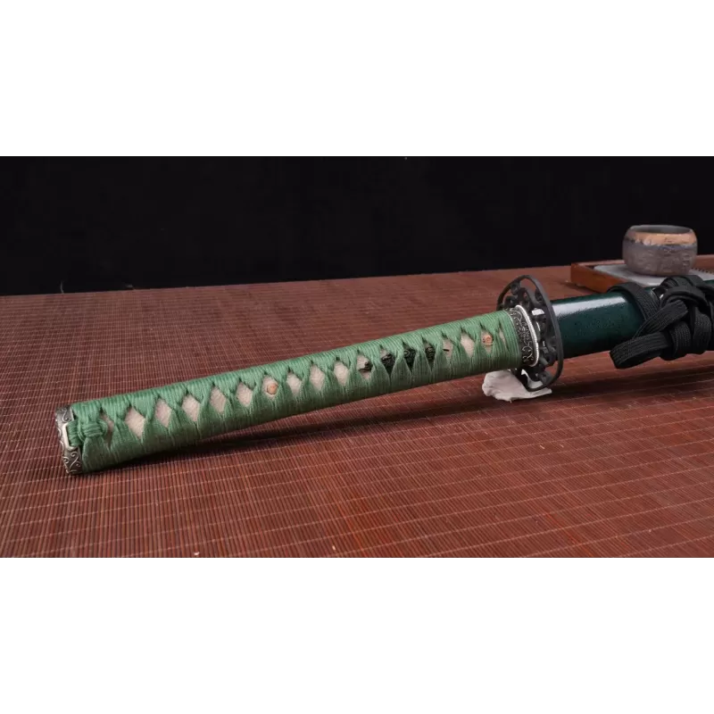 Chrysantheum Katana